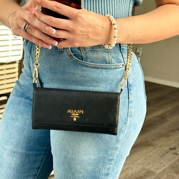Prada Black Leather Chain crossbody bag wallet on chain - Picture 2 of 14